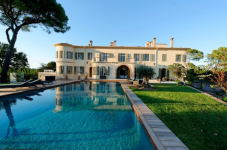 chateau in the french riviera